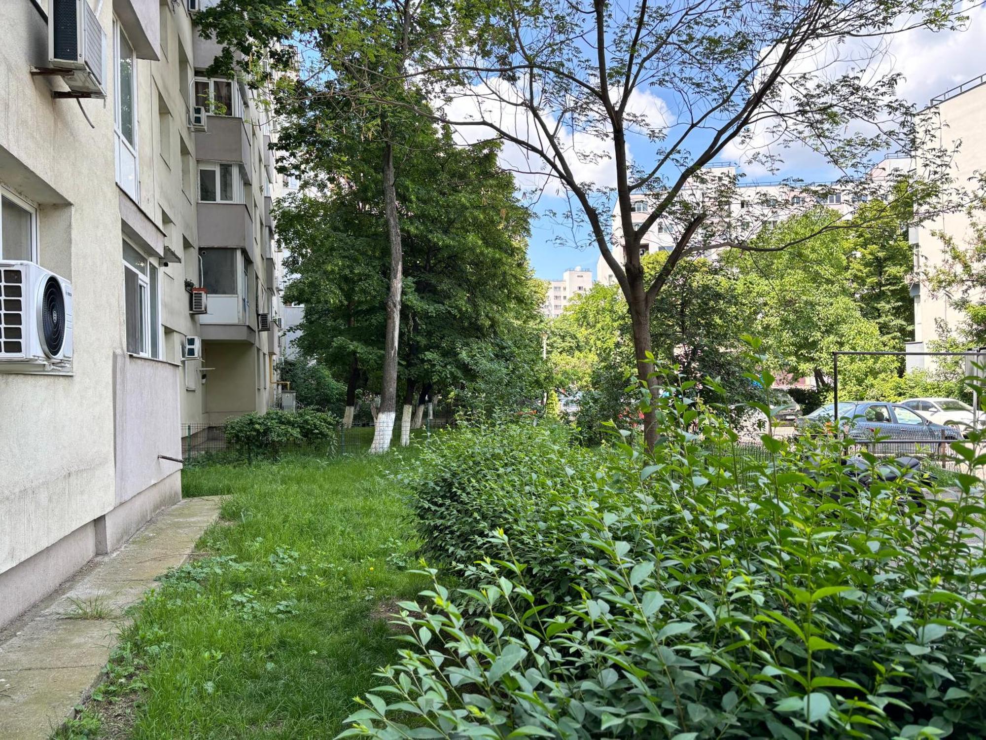 3 Camere Decomandat Bucharest Exterior photo